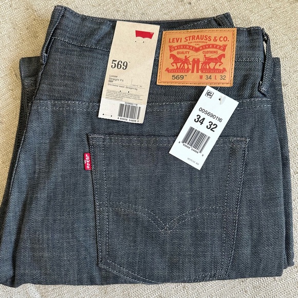 Men’s Levi’s NWT Jeans Style 569 - Picture 2 of 2